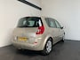 Renault Scenic 2.0-16V Business Line