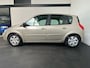 Renault Scenic 2.0-16V Business Line
