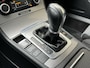 Volkswagen Passat Variant 1.4 TSI Highline Automaat | Navigatiesysteem | Climate control | Cruise control | Verlaagd | Bluetooth telefoonverbinding | Getint glas | 17 inch lichtmetalen velgen | Parkeersensoren voor en achter