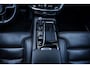 Volvo V60 2.0 T8 Recharge AWD R-Design I Pano-dak I 360° I Harman/Kardan I Stoelkoelling I Trekhaak I Dealer-onderhouden