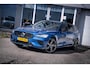 Volvo V60 2.0 T8 Recharge AWD R-Design I Pano-dak I 360° I Harman/Kardan I Stoelkoelling I Trekhaak I Dealer-onderhouden