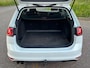 Volkswagen Golf Variant 1.4 TSI Highline 140 PK! ECC Panoramadak Cruisecontrol Sportstoelen LMV 17" Xenon PDC Dealeronderh. Nw Apk