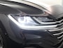 Volkswagen Arteon Shooting Brake 1.4 TSI eHybrid R-Line Business 218 pk Automaat (DSG) | Verlengde garantie | Navigatie | Panoramadak | Parkeersensoren (Park assist) | Achteruitrijcamera | Lederen bekleding |