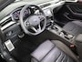 Volkswagen Arteon Shooting Brake 1.4 TSI eHybrid R-Line Business 218 pk Automaat (DSG) | Verlengde garantie | Navigatie | Panoramadak | Parkeersensoren (Park assist) | Achteruitrijcamera | Lederen bekleding |