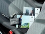 Peugeot 2008 1.2 Hybrid 136pk e-DCS6 Allure | camera , parkeersensoren voor en achter, navigatie, draadloos apple of android, adaptive cruise, 17 inch velgen