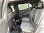 Peugeot 2008 1.2 Hybrid 136pk e-DCS6 Allure | camera , parkeersensoren voor en achter, navigatie, draadloos apple of android, adaptive cruise, 17 inch velgen