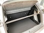 Peugeot 2008 1.2 Hybrid 136pk e-DCS6 Allure | camera , parkeersensoren voor en achter, navigatie, draadloos apple of android, adaptive cruise, 17 inch velgen