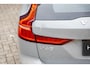 Volvo V60 2.0 T6 Plug-in hybrid AWD Plus Dark | Harman/kardon audio | Panoramadak | 360 graden camera | Elektrische voorstoelen