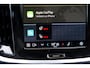 Volvo V60 2.0 T6 Plug-in hybrid AWD Plus Dark | Harman/kardon audio | Panoramadak | 360 graden camera | Elektrische voorstoelen