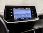 Peugeot 208 1.2 PureTech Sport (APPLE CARPLAY, GROOT NAVI, LANE ASSIST, SPORTSTOELEN, CRUISE, DAB+, NIEUWE APK, NIEUWSTAAT)
