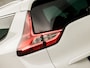 Renault Grand Scenic 1.2 TCe Deluxe 7 Persoons (PANORAMADAK, APPLE CARPLAY, VIRTUAL COCKPIT, NAVIGATIE, CLIMATE, STOELVERWARMING, SPORTSTOELEN, GETINT GLAS, CRUISE, NIEUWE APK, NIEUWSTAAT)
