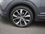 Volkswagen T-Cross 1.5 TSI R-Line Automaat | Navigatie | Apple carplay | Parkeersensoren voor/achter | R-line | Airco | Cruise control | 18 Inch Velgen |