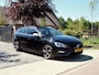 Volvo V60 2.0 T3 R-Design | Cruise Control | Bluetooth | Parkeersensoren | Trekhaak |