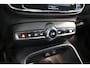 Volvo XC40 1.5 T5 Recharge R-Design | Trekhaak | Schuif-kantel dak | Verwarmbare voorruit