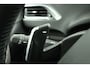 Peugeot 2008 1.2 82pk Active Automaat |Dealer onderhouden| Navigatie | Trekhaak | Panorama dak | Airco | Cruise control |