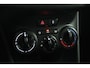 Peugeot 2008 1.2 82pk Active Automaat |Dealer onderhouden| Navigatie | Trekhaak | Panorama dak | Airco | Cruise control |