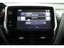 Peugeot 2008 1.2 82pk Active Automaat |Dealer onderhouden| Navigatie | Trekhaak | Panorama dak | Airco | Cruise control |