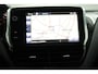 Peugeot 2008 1.2 82pk Active Automaat |Dealer onderhouden| Navigatie | Trekhaak | Panorama dak | Airco | Cruise control |