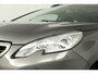 Peugeot 2008 1.2 82pk Active Automaat |Dealer onderhouden| Navigatie | Trekhaak | Panorama dak | Airco | Cruise control |