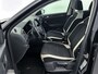 Volkswagen T-Roc 1.5 TSI Sport | Trekhaak | ACC | Stoel-/Stuuverwarming |