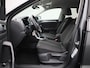 Volkswagen T-Roc 1.5 TSI Life 150 PK | Automaat | Apple Carplay | Android Auto | Parkeersensoren | Adaptive Cruise Control | Digital Cockpit | LED | Lendesteun | Getint glas | Lichtmetalen velgen |