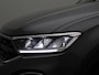 Volkswagen T-Roc 1.5 TSI Life 150 PK | Automaat | Apple Carplay | Android Auto | Parkeersensoren | Adaptive Cruise Control | Digital Cockpit | LED | Lendesteun | Getint glas | Lichtmetalen velgen |