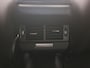 Land Rover Range Rover Evoque 1.5 P300e AWD R-Dynamic SE Panorama dak, Meridian audio, Leder
