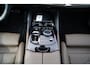 BMW i5 I5 eDrive40 M-pakket | Iconic Glow | Stoelkoeling | Panorama | BMW Driving Assistant| Harman/Kardon | 340PK | Swarovski |