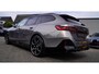 BMW i5 I5 eDrive40 M-pakket | Iconic Glow | Stoelkoeling | Panorama | BMW Driving Assistant| Harman/Kardon | 340PK | Swarovski |