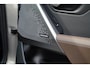 BMW i5 I5 eDrive40 M-pakket | Iconic Glow | Stoelkoeling | Panorama | BMW Driving Assistant| Harman/Kardon | 340PK | Swarovski |