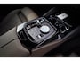BMW i5 I5 eDrive40 M-pakket | Iconic Glow | Stoelkoeling | Panorama | BMW Driving Assistant| Harman/Kardon | 340PK | Swarovski |