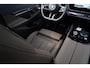 BMW i5 I5 eDrive40 M-pakket | Iconic Glow | Stoelkoeling | Panorama | BMW Driving Assistant| Harman/Kardon | 340PK | Swarovski |