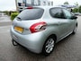 Peugeot 208 1.2 VTi Style 5-deurs Airco Cruise Navi Trekhaak 1150kg.