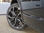 Volkswagen Transporter Caravelle 2.0 TDI 204Pk L2H1 | NAVI | ACC | TREKHAAK |