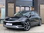 Hyundai Ioniq 5 77 kWh Style Warmtepomp, Vehicle 2 Load, Navigatie en Groot Accu pakket met 507 KM RANGE! Uit voorraad leverbaar!
