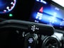 Mercedes-Benz CLA 200 Business Solution AMG | AMG Line | Night Pakket | Sfeerverlichting | Achteruitrijcamera | LED koplampen | Inclusief 24 maanden MB Certified garantie voor Europa.