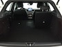 Mercedes-Benz GLA 180 Business Solution Limited | Dual Climate Control | Camera | Parkeersensoren | Navigatie | Stoelverwarming | Inclusief 24 maanden MB Certified garantie voor Europa.