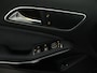 Mercedes-Benz GLA 180 Business Solution Limited | Dual Climate Control | Camera | Parkeersensoren | Navigatie | Stoelverwarming | Inclusief 24 maanden MB Certified garantie voor Europa.