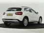 Mercedes-Benz GLA 180 Business Solution Limited | Dual Climate Control | Camera | Parkeersensoren | Navigatie | Stoelverwarming | Inclusief 24 maanden MB Certified garantie voor Europa.