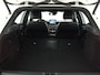 Mercedes-Benz GLA 180 Business Solution Limited | Dual Climate Control | Camera | Parkeersensoren | Navigatie | Stoelverwarming | Inclusief 24 maanden MB Certified garantie voor Europa.