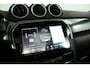 Suzuki Vitara 1.4 Boosterjet Style Smart Hybrid | Climate control | Cruise control adaptive | Navigatie | Apple carplay, Android auto | Camera | Stoelverwarming |
