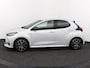 Toyota Yaris 1.5 Hybrid Executive | Head up display | Parkeersensoren | Trekhaak | Leder / Stof bekleding |