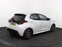 Toyota Yaris 1.5 Hybrid Executive | Head up display | Parkeersensoren | Trekhaak | Leder / Stof bekleding |