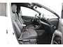 Toyota Yaris 1.5 Hybrid Executive | Head up display | Parkeersensoren | Trekhaak | Leder / Stof bekleding |