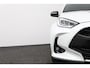 Toyota Yaris 1.5 Hybrid Executive | Head up display | Parkeersensoren | Trekhaak | Leder / Stof bekleding |