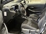 Toyota Corolla Touring Sports 1.8 Hybrid Dynamic | Trekhaak | Camera | Carplay | Stoelverwarming | Keyless | Digital Cockpit | 17"LM velgen |