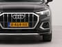 Audi Q3 35 TFSI S edition Automaat |  Apple Carplay | Navigatie | Parkeersensoren achter | Voorstoelen verwarmd | Wifi |