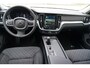 Volvo V60 2.0 B3 Essential Edition Adaptieve Cruise Control | Parkeercamera Achter | Google Infotainment | LED-Koplampen