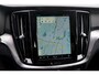 Volvo V60 2.0 B3 Essential Edition Adaptieve Cruise Control | Parkeercamera Achter | Google Infotainment | LED-Koplampen