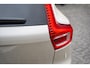 Volvo EX40 Single Motor Extended Range Plus | Pilot assist | Dode hoek detectie | Stoel- & stuurwielverwarming